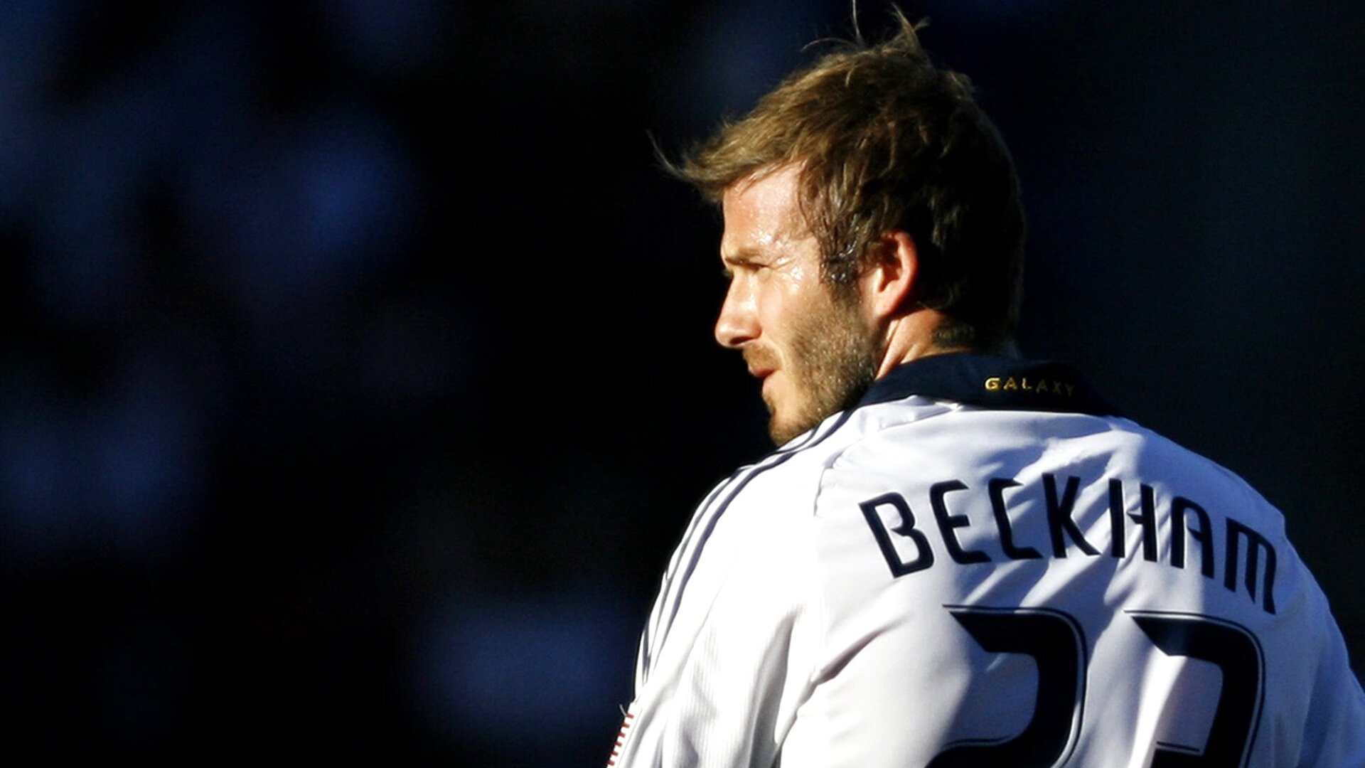 爱游戏内容中心-“燃烧你的心跳：每一圈都令人血脉喷张”，心燃烧每一秒是什么歌